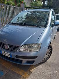 FIAT IDEA tenuta benissimo