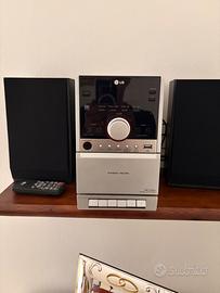 Stereo radio cassetta