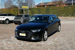 AUDI A4 Avant 40 TDI S tronic Business Advanced