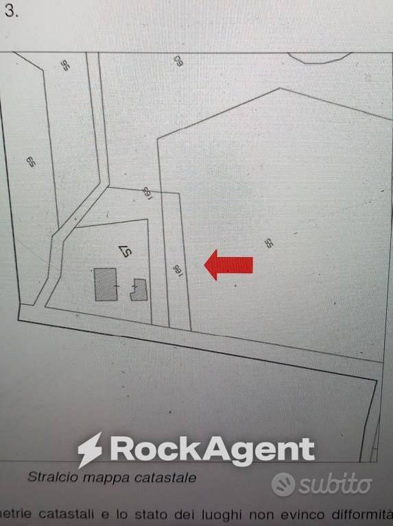 Rustico / Casale di 307 m² con più di 5 locali e b - Vista 3
