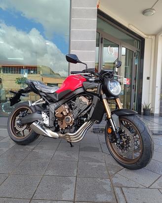 CB650 E-Clutch (frizione a controllo elettronico)