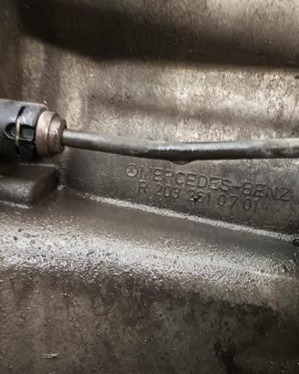 Cambio mercedes R2032610701