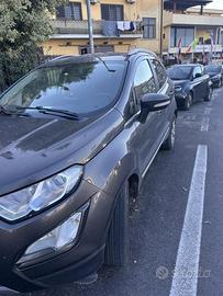 auto con testata da rettificare