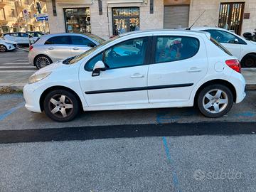 Peugeot 207 1400 Energy sport gpl del 2009