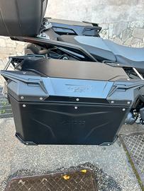 BMW GS 1300 2 BORSE GIVI + TELAI