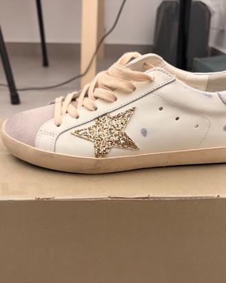 Golden Goose bianche con stella oro