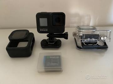 Gopro hero 8 black edition + housing sub