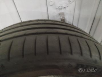 Gomme Dunlop sport 225/45R17