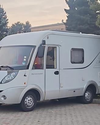 Hymer B504 CL Motorhome - Compatto (5,96m) - Full 