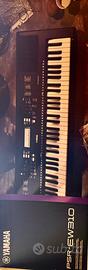 Pianoforte digitale YAMAHA PSR-EW310 + supporto