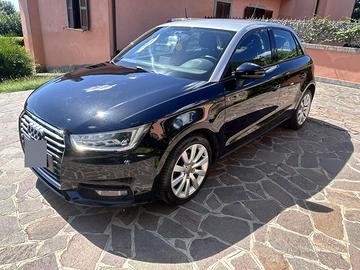 Audi A1 Sportback 1.4 TDI Ultra 90 CV NEOPATENTATI