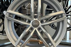 Set cerchi in lega AUDI RS da 17 e 18 per A3 Q2 TT