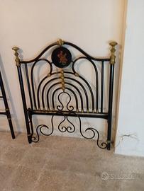 Letto singolo in ferro battuto