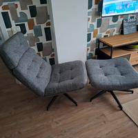 poltrona girevole e poggiapiedi 