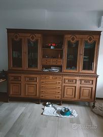 Mobile vetrina, con ante e cassetti