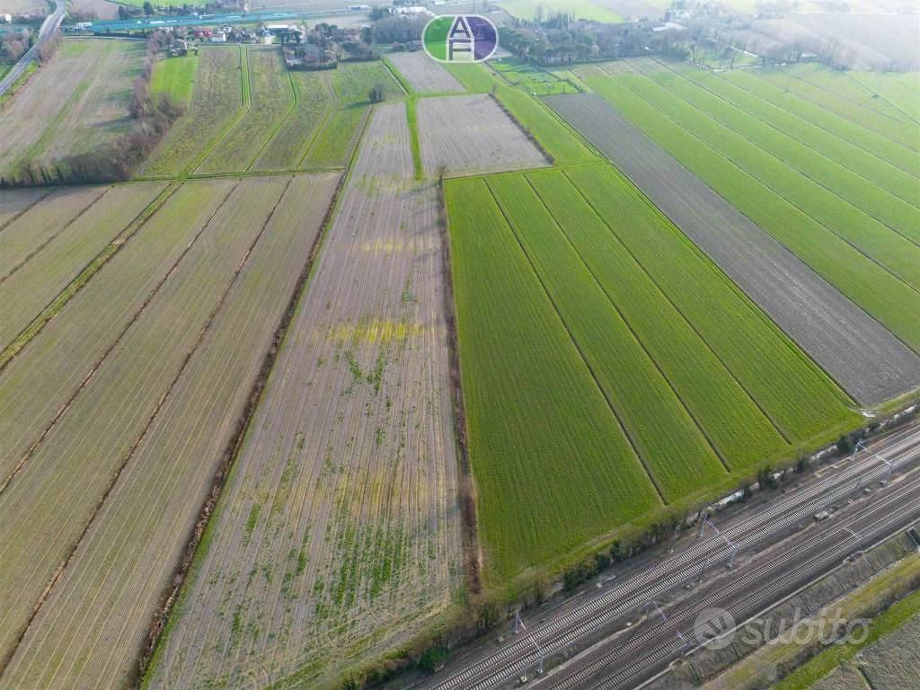 Terreno di 21850 m² a Pianiga - Altro