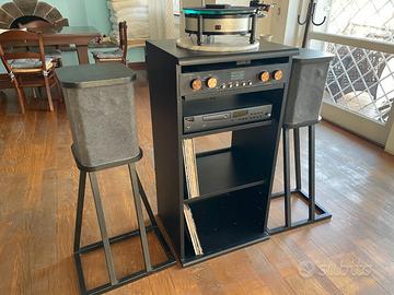 Tavolino hi fi  e speakers stands