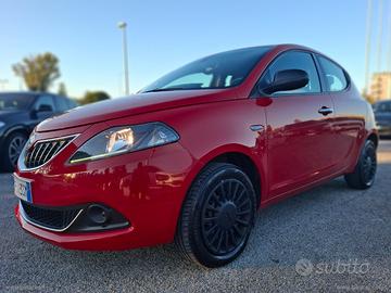 LANCIA Ypsilon 1.0 FireFly 5p.S&S Hybrid Silver