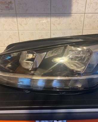 Proiettore SX golf 7 (led)
