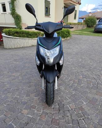 Scooter FULL ELECTRIC F17+ L1e = 50cc 120km