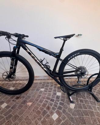 Bicicletta Trek supercaliber 9.8 pari al nuovo!!!