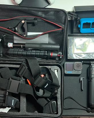 Gopro Hero 12 + gopro Volta + molti accessori