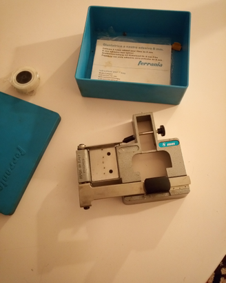 Giuntatrice per pellicole 8 mm