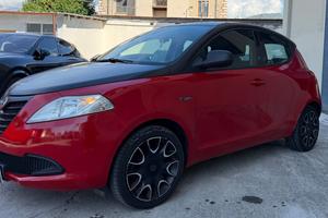 Lancia Ypsilon 1.2 69 CV 5 porte GPL Ecochic Plati