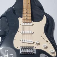 Chitarra elettrica BEHRINGER