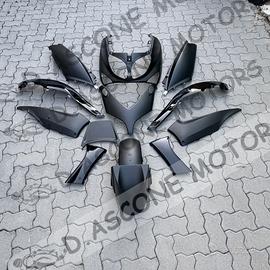 KIT CARENE IN O-F-F-E-R-T-A TMAX 01 07 NERO OPACO 