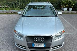 Audi A4 2.0 tfsi quattro