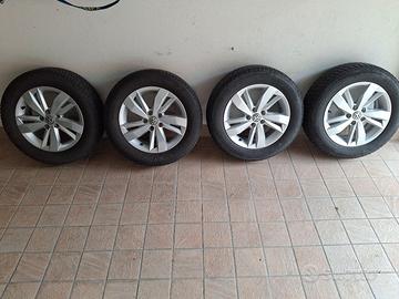 Set cerchi R15 Volkswagen + 2 set gomme