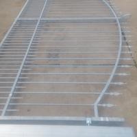 Cancello due battenti in ferro zincato