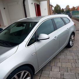 Opel Astra j Sport Tourer