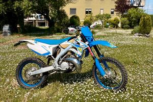 TM En 250 my 2017