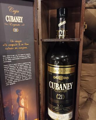 Rum Cubaney XO  21 anni Exquisito in cassa legno.