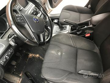 Pulizia sedili e interni auto a domicilio