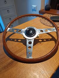 Volante in legno vintage