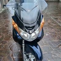 SUZUKI BURGMAN 400