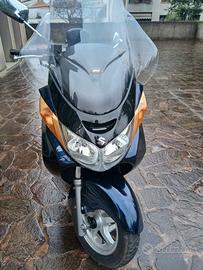 SUZUKI BURGMAN 400