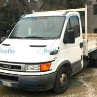 Fiat Iveco Daily ribalt. trilaterale, ANNO 1999