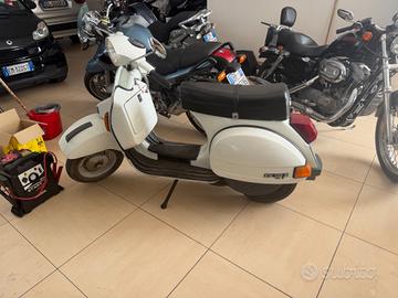 Piaggio Vespa 125 PX