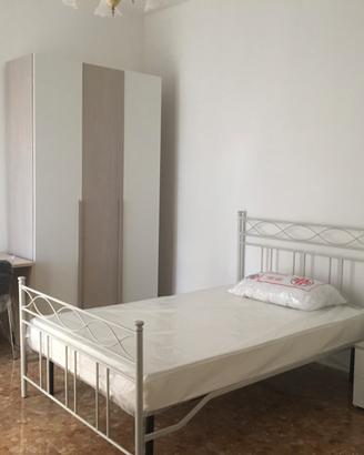 Posto letto nei pressi di Porta Rudiae