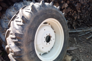 Cerchi trattore 16.9R30