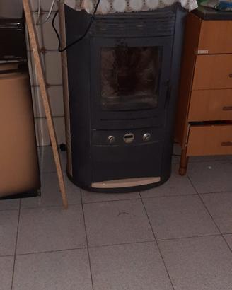 stufa a pellet marca edilcamin
