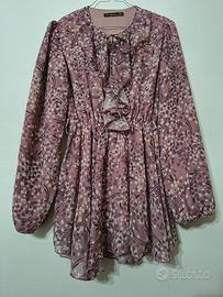 Blusa rosa floreale a maniche lunghe
