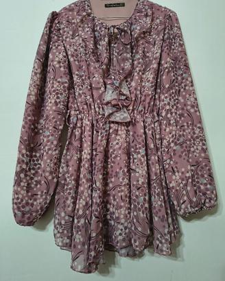 Blusa rosa floreale a maniche lunghe