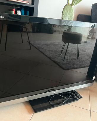 TV Sharp 40 pollici – Modello LC-40LE600E