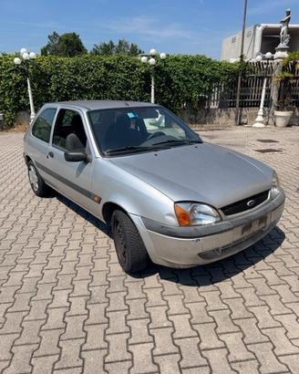 Ricambi Ford Fiesta 1.2 16V Ghia Anno 2001 Codice 