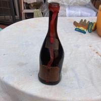 bottiglia di vino gattinara travaglini collezione